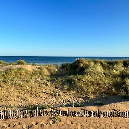 Hoopers Sandy Beach Guest Rooms Swansea Exterior foto